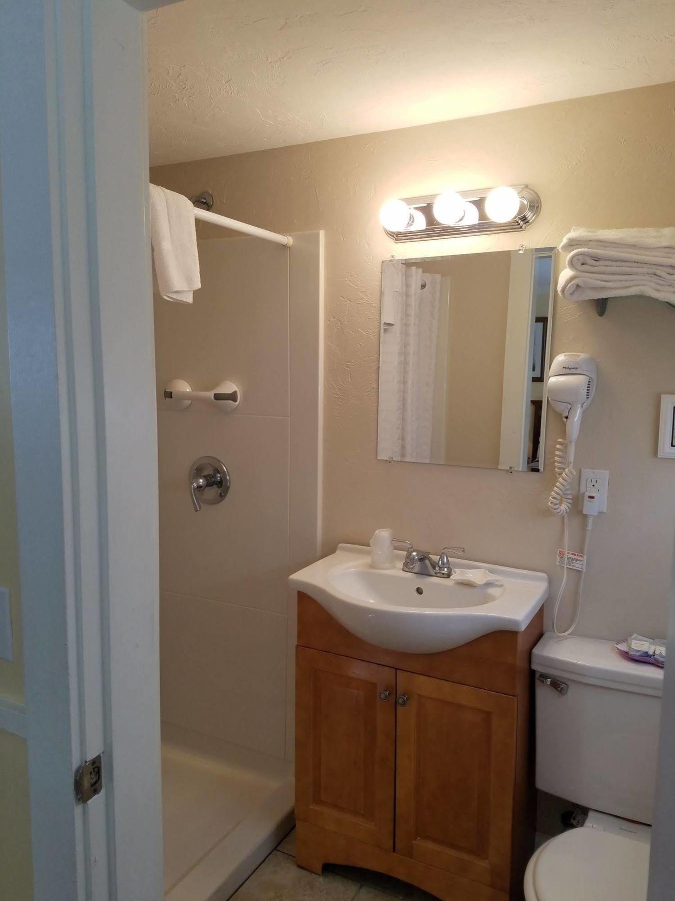Windrift Motel West Yarmouth Dış mekan fotoğraf